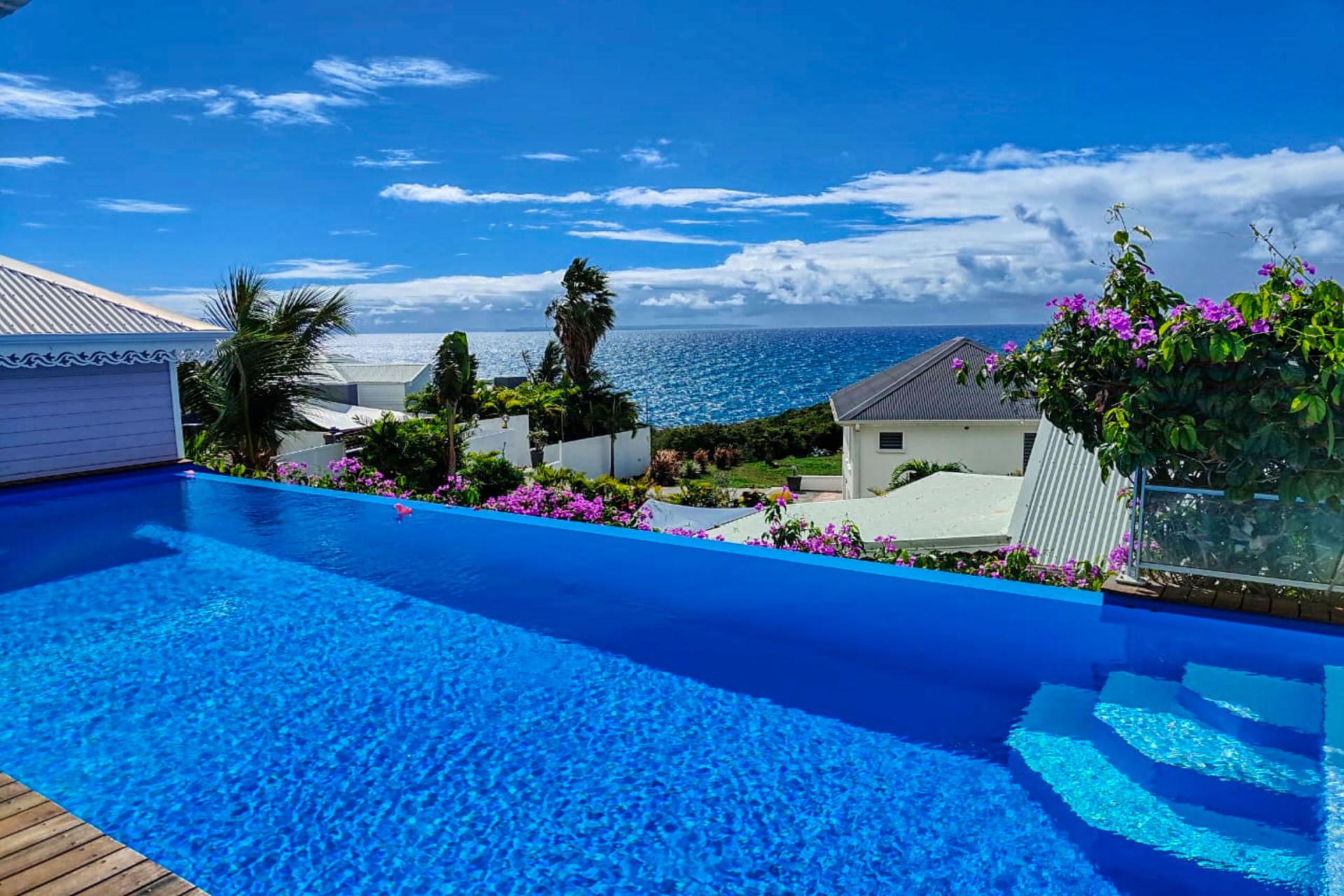 1.Location villa piscine Sainte Anne Guadeloupe_Vue mer